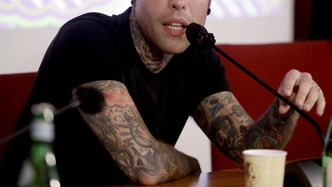 Lotta ai tumori, videomessaggio di Fedez. Obiettivo guarire dai carcinomi al pancreas
