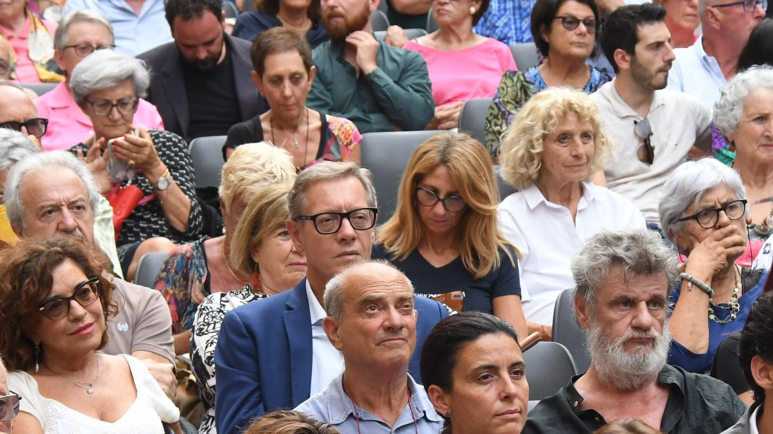 Le conferenze gratis: "La cultura aperta a tutti" Le conferenze gratis: "La cultura aperta a tutti"