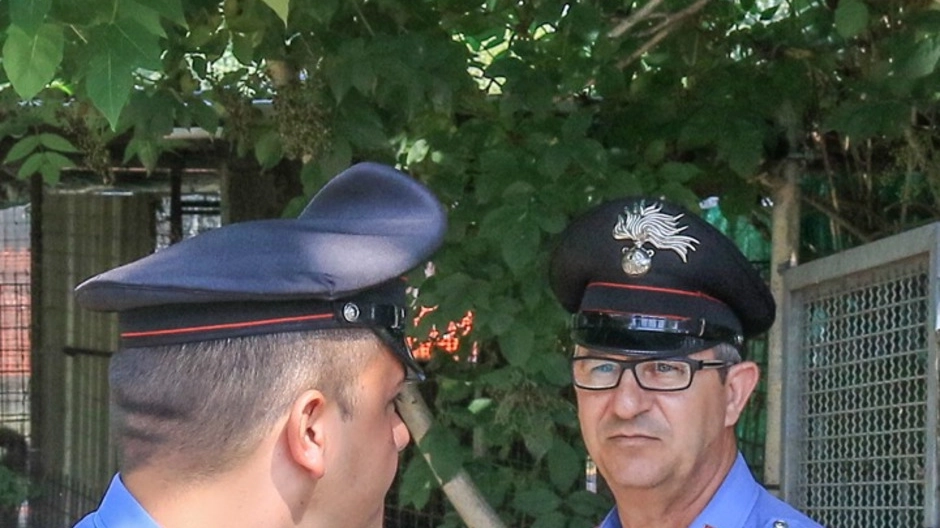 Controlli svolti da carabinieri e guardia di finanza (foto d’archivio) 