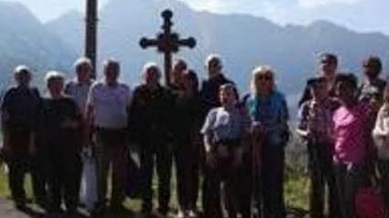 Pontremoli: Pasqua della tradizione Il parroco bussa tre volte alle porte Resiste il rito della ’Preparata’ Pontremoli: Pasqua della tradizione Il parroco bussa tre volte alle porte Resiste il rito della ’Preparata’
