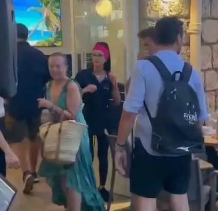 Giorgia Meloni Shopping a Porto Ercole, Monte Argentario
