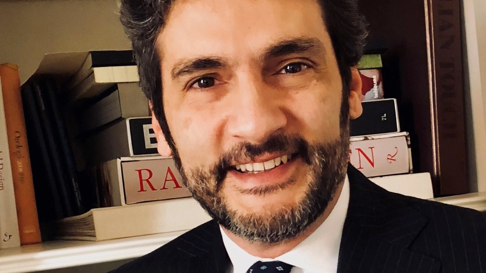 Holding Moda investe a Prato e acquisisce il Lanificio Arca Holding Moda investe a Prato e acquisisce il Lanificio Arca