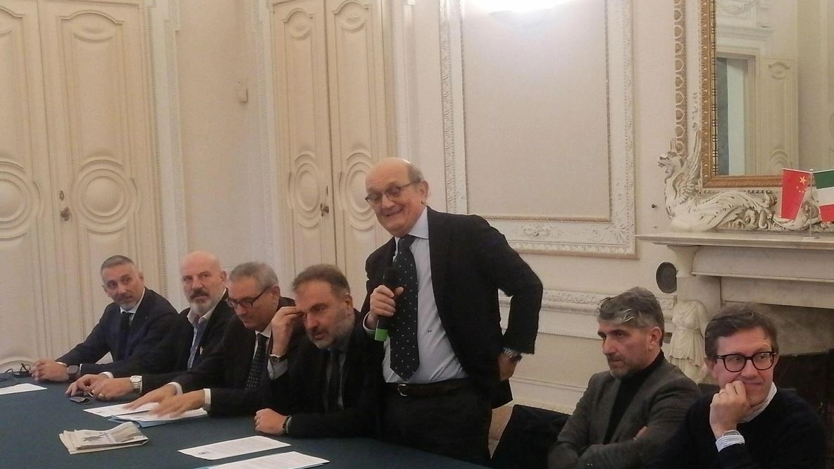 Nasce il movimento Centro: "Pronti a correre da soli" Nasce il movimento Centro: "Pronti a correre da soli"