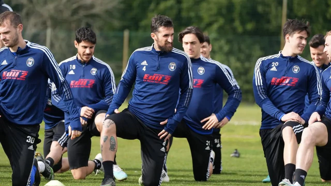 Il Pisa al lavoro (Foto Pisa SC) Il Pisa al lavoro (Foto Pisa SC)