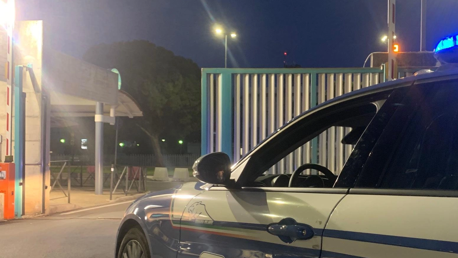 Spaccio e rapine, gli indagati si fingevano delle forze dell’ordine Spaccio e rapine, gli indagati si fingevano delle forze dell’ordine