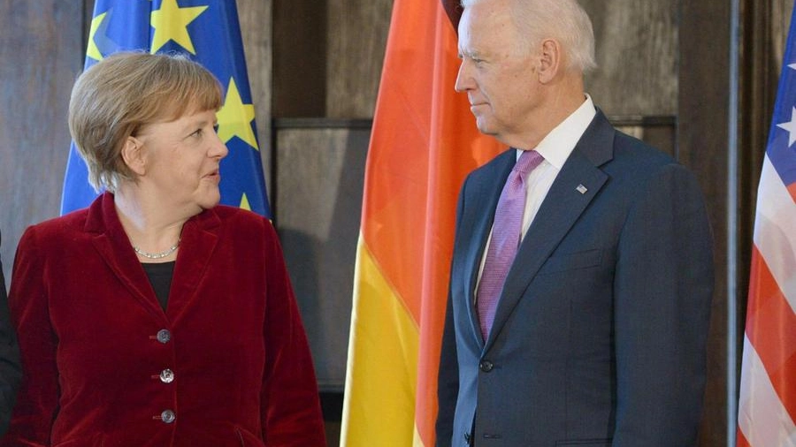 Angela Merkel e Joe Biden 