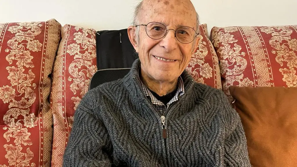 Piero Lay scrittore a cento anni Dal tessile alla ricerca spirituale Piero Lay scrittore a cento anni Dal tessile alla ricerca spirituale