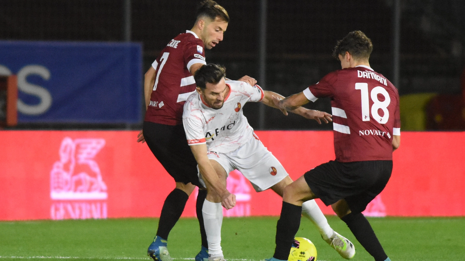 Rossoneri raggiunti nel finale