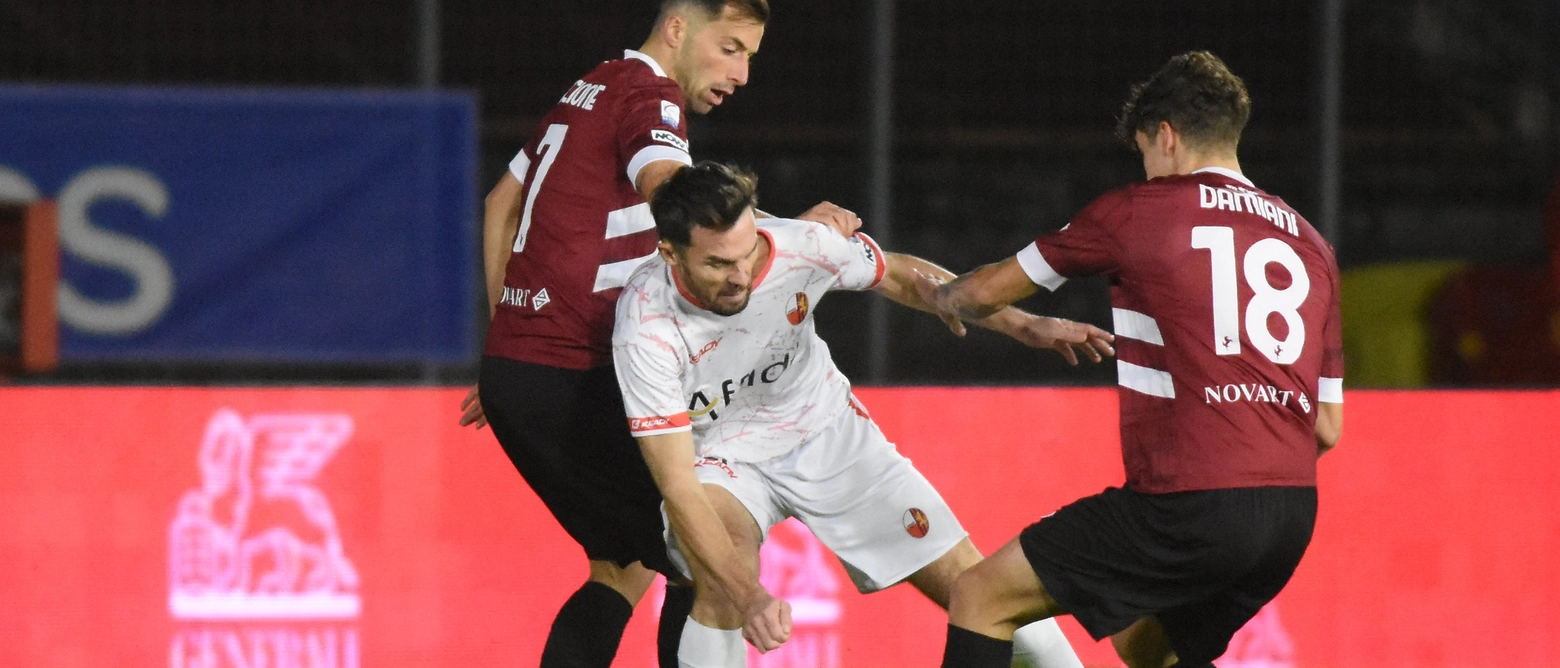 Rossoneri raggiunti nel finale