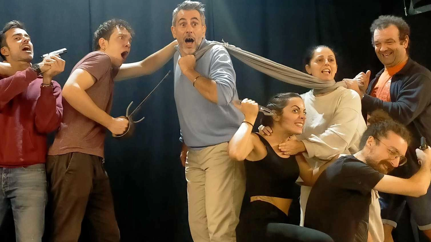Spie, adrenalina e risate. Al Lumière "I 39 scalini" Spie, adrenalina e risate. Al Lumière "I 39 scalini"