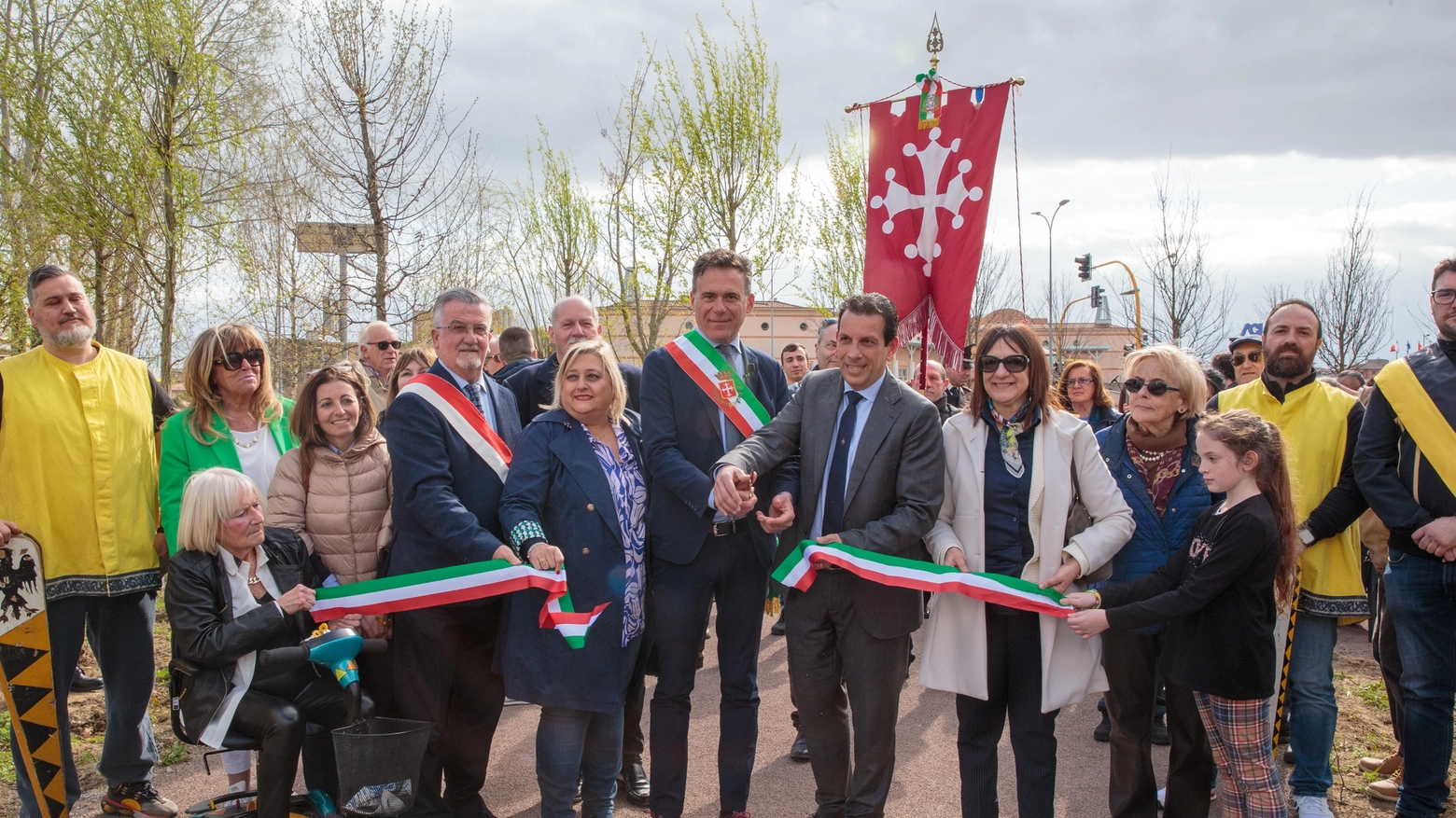 Aperto il parco Europa Nuovo polmone verde da 60mila metri quadri con oltre 1200 piante Aperto il parco Europa Nuovo polmone verde da 60mila metri quadri con oltre 1200 piante