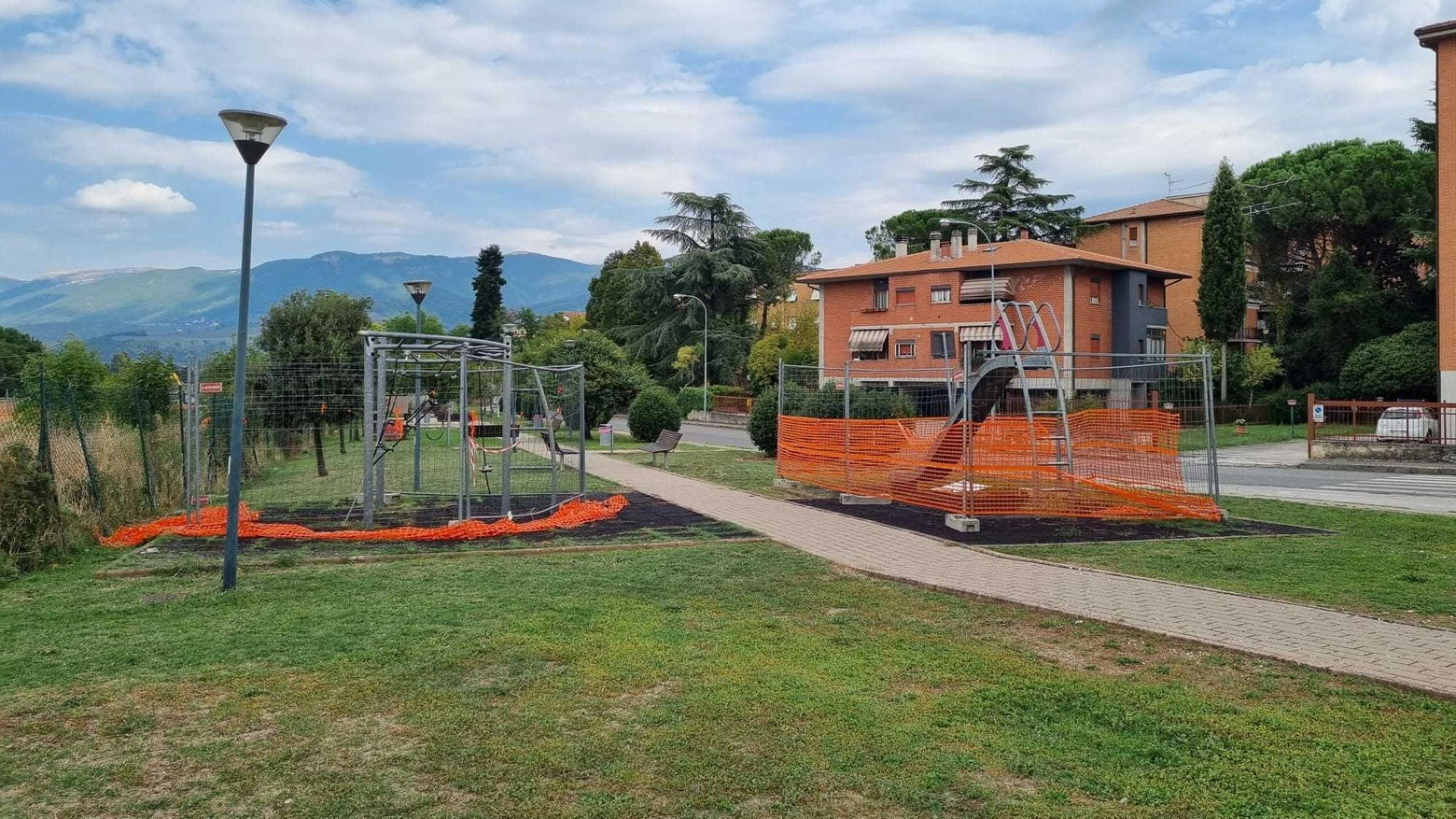 Alle Casette di Spoleto: off limits i giochi per bambini
Alle Casette di Spoleto: off limits i giochi per bambini