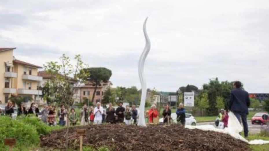 La rotatoria "adottata" a Empoli La rotatoria "adottata" a Empoli