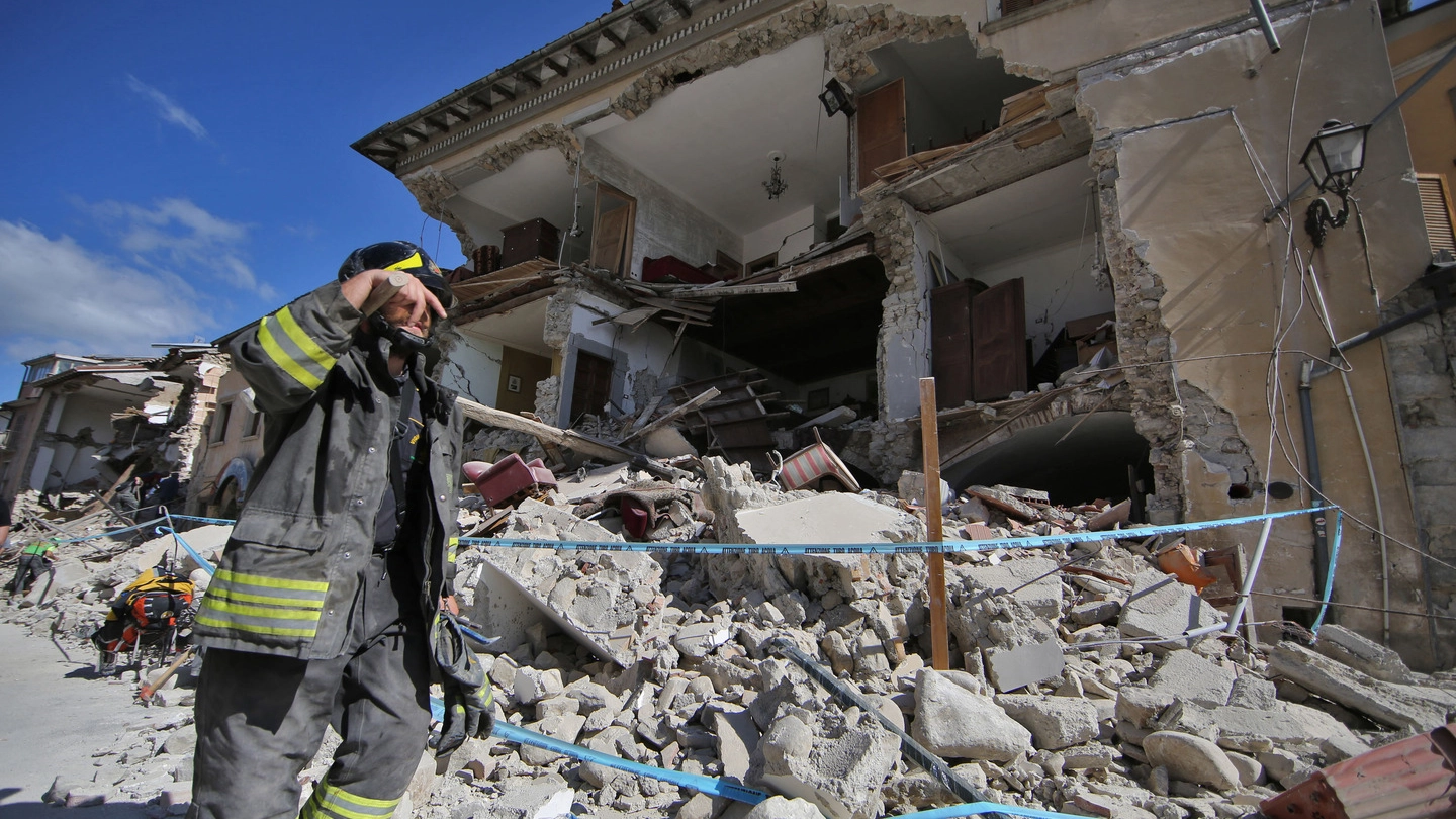 Terremoto, Amatrice distrutta dopo il terremoto dell'agosto 2016 (Lapresse)