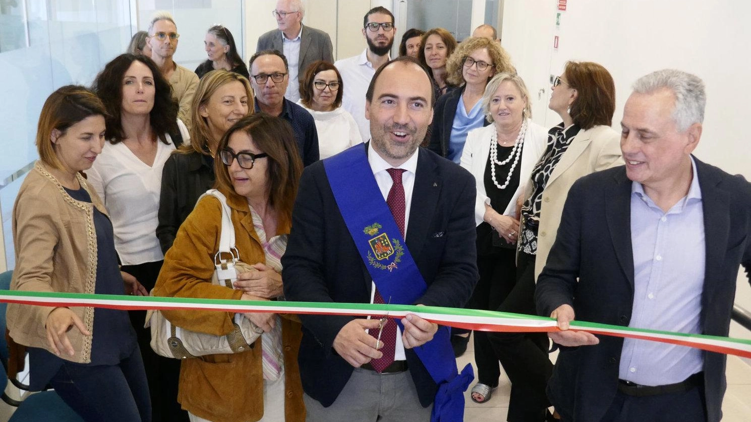 L’ufficio scolastico cambia casa E punta sul digitale: pratiche on line L’ufficio scolastico cambia casa E punta sul digitale: pratiche on line