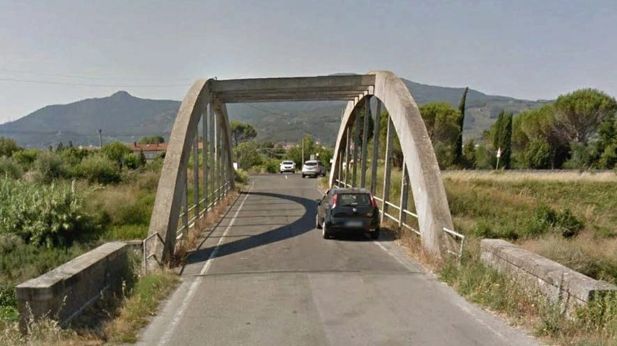 Il ponte di via Menotti a Cascina