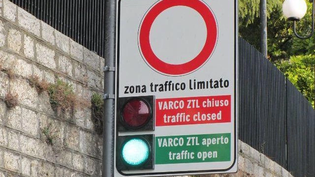 Permessi Ztl e Aru in scadenza il 31 maggio Via al rinnovo annuale Permessi Ztl e Aru in scadenza il 31 maggio Via al rinnovo annuale
