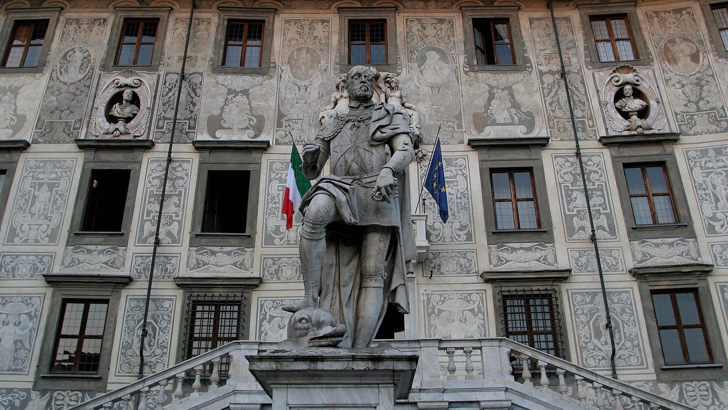 La sede della Scuola Normale in piazza dei Cavalieri a Pisa