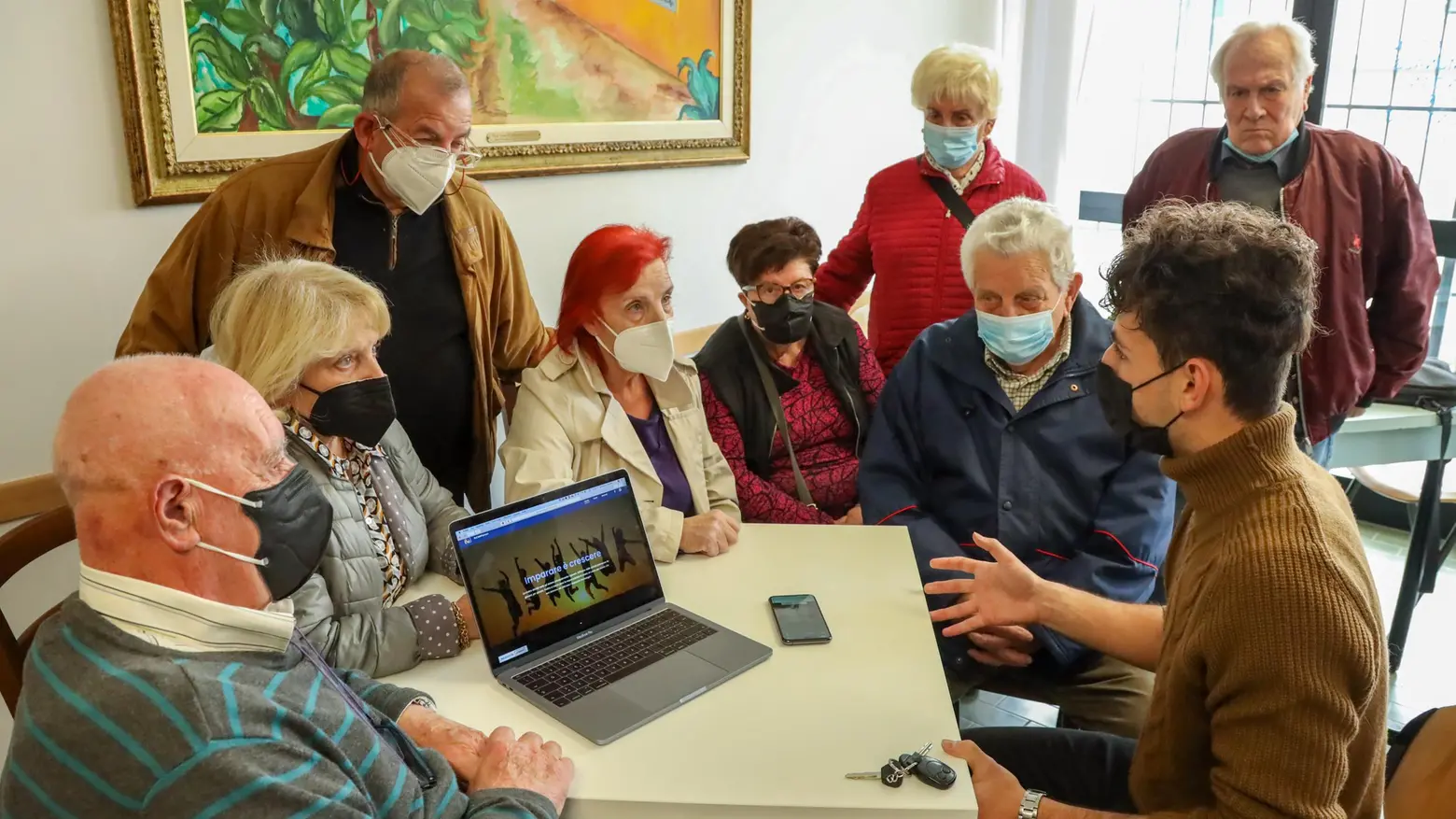 Identità digitale per gli over 65  Lezione dei giovani ai nonni