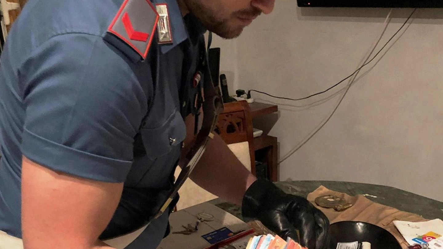 Un sequestro di contanti da parte dei carabinieri
