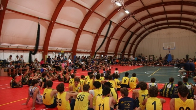 La grande presentazione al Paladream La grande presentazione al Paladream