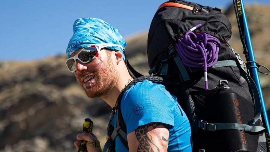 Andrea Lanfri, 35 anni, scala le vette del mondo con le protesi al posto delle gambe