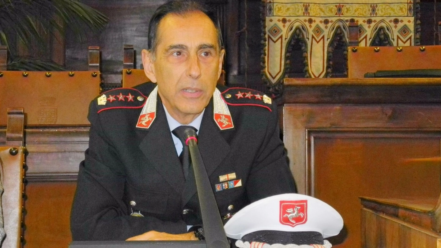 Prato, il comandante della polizia municipale Andrea Pasquinelli