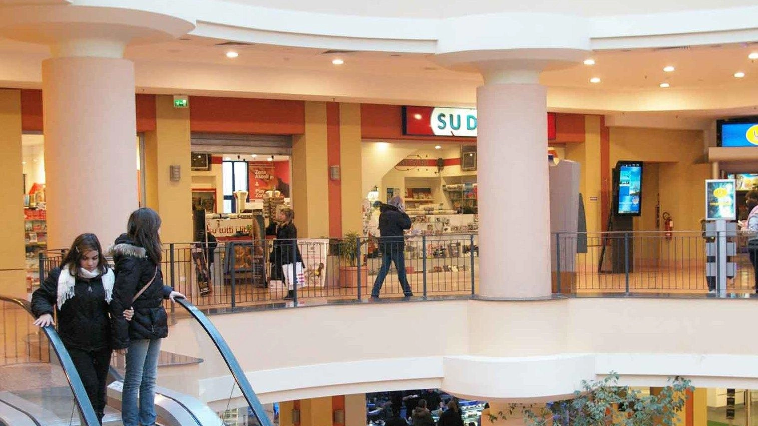 Per la Multisala un milione di investimenti. Festa per i primi 20 anni con Charlotte M Per la Multisala un milione di investimenti. Festa per i primi 20 anni con Charlotte M