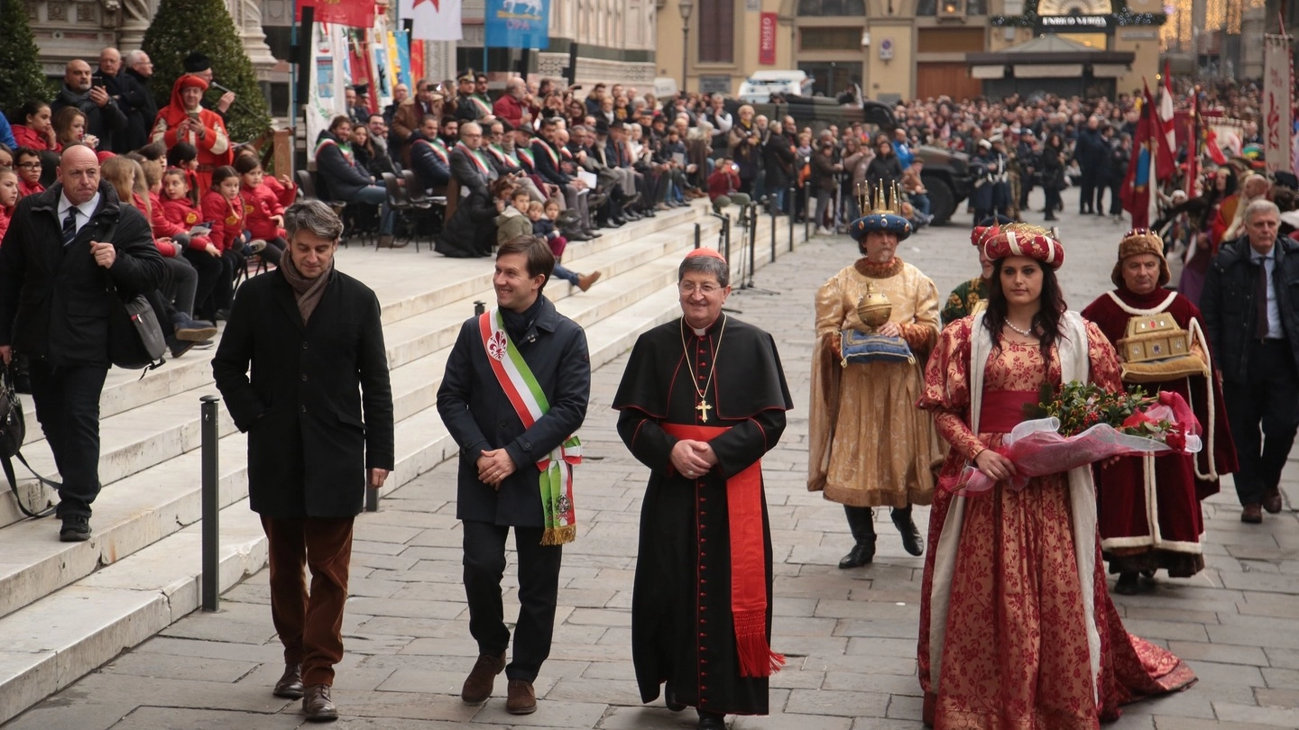 Il cardinale Betori alla Cavalcata dei Magi (foto NewPressPhoto)