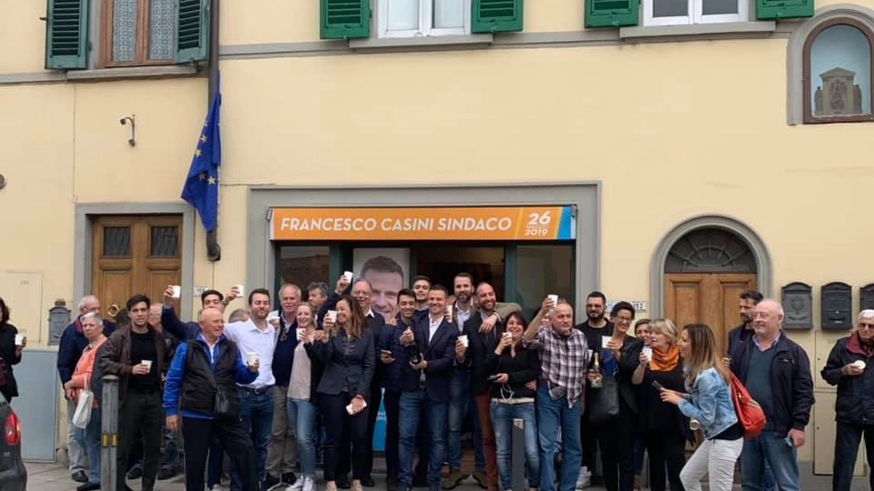 La festa per Casini, confermato sindaco