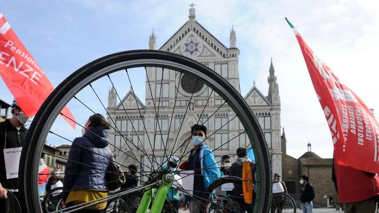 Una manifestazione dei riders a Firenze
