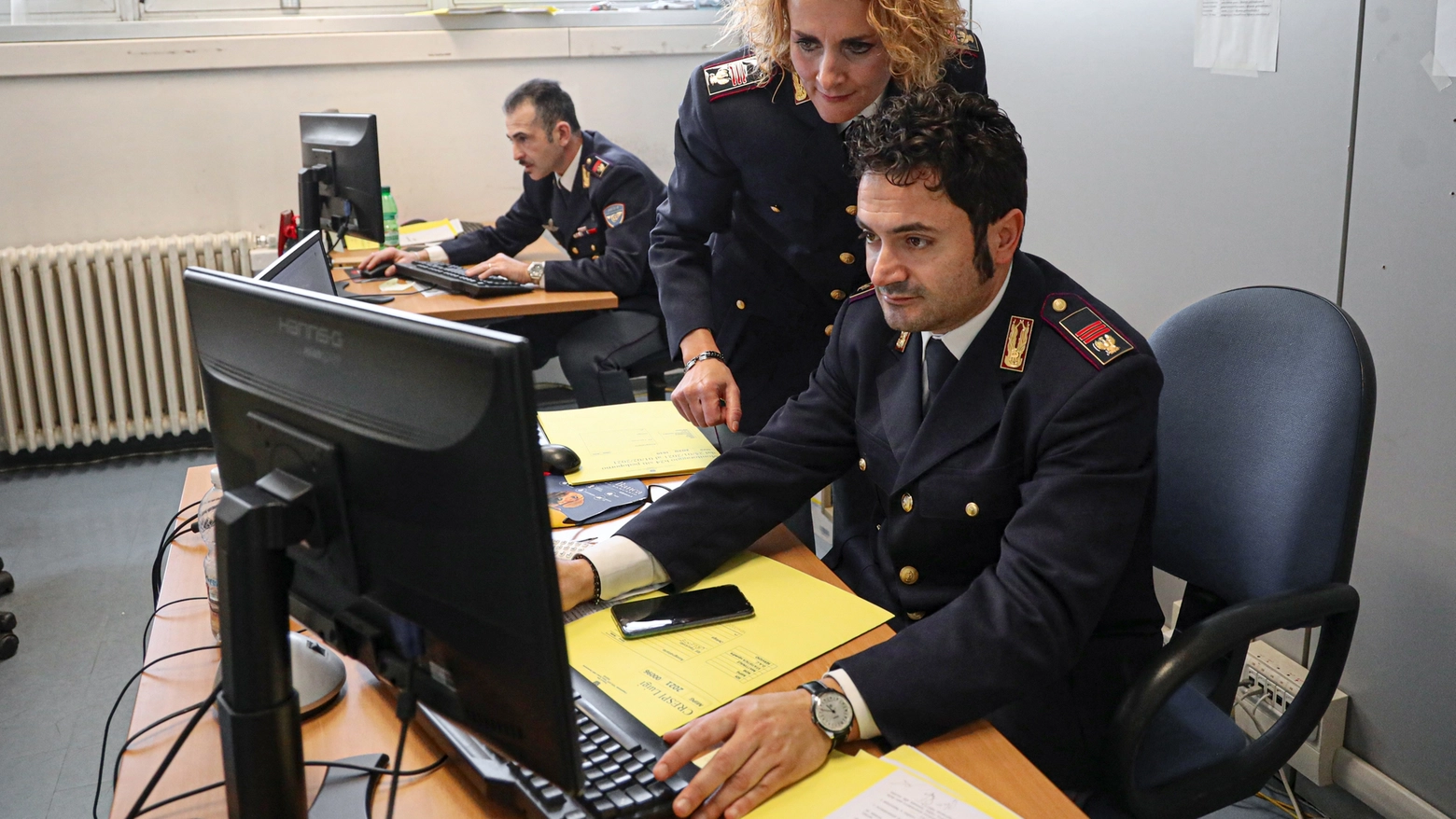 Le indagini sono state compiute dalla polizia postale