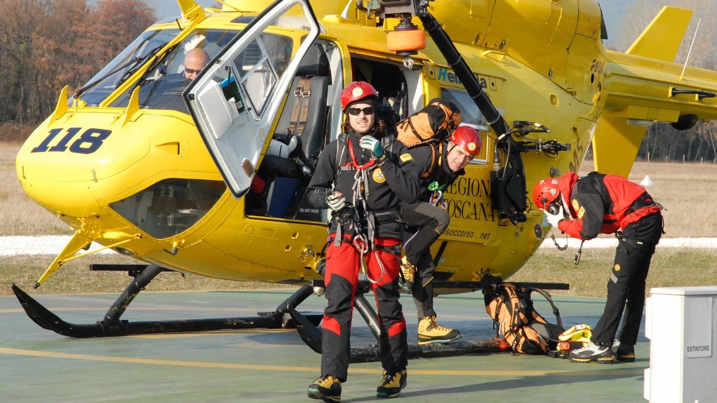 La bambina è stata soccorsa da Pegaso e portata al Meyer