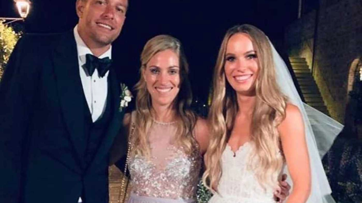 Angelique Kerber (al centro, foto dal suo profilo Instagram) con gli sposi