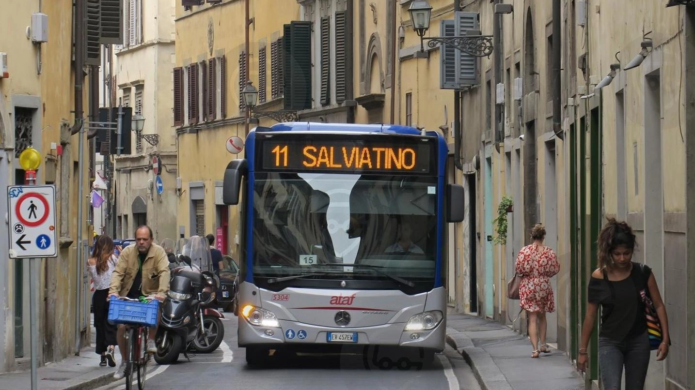Nell’inferno di via Romana. Tra palazzi che tremano e "promesse tradite"