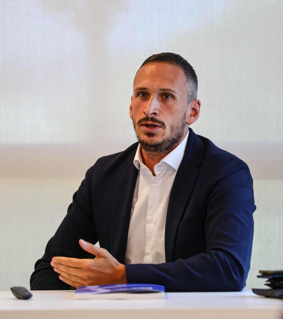 fotovoltaico-su-tutte-le-sedi-produzione-rifiuti-60-per-cento