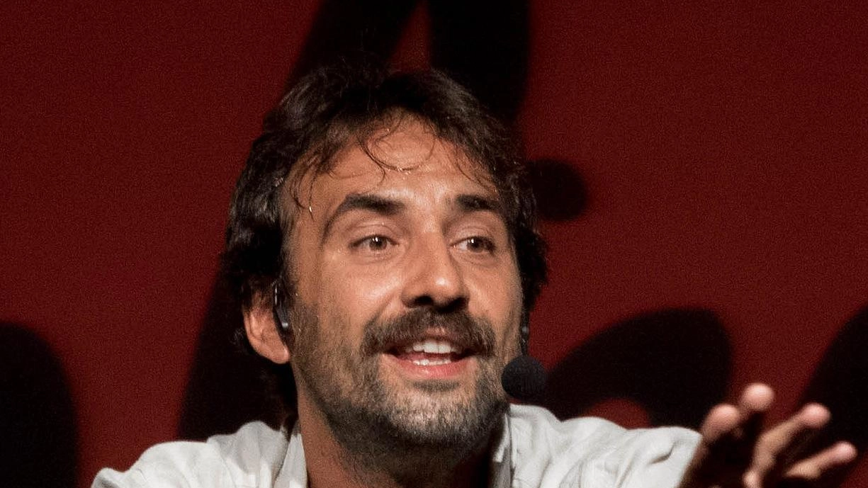 Capitano a teatro. Armando Picchi oltre il calcio Capitano a teatro. Armando Picchi oltre il calcio