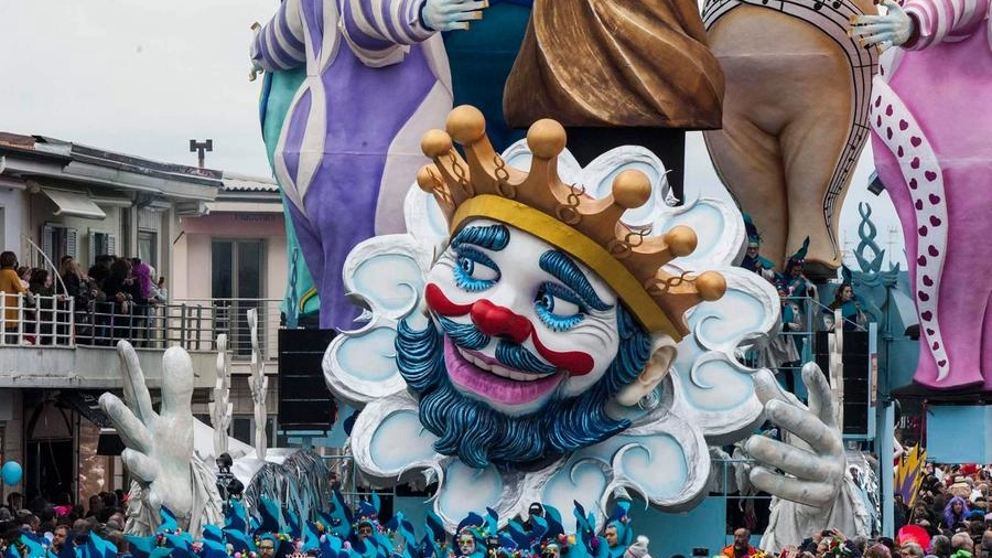 Una sfilata del Carnevale di Viareggio 