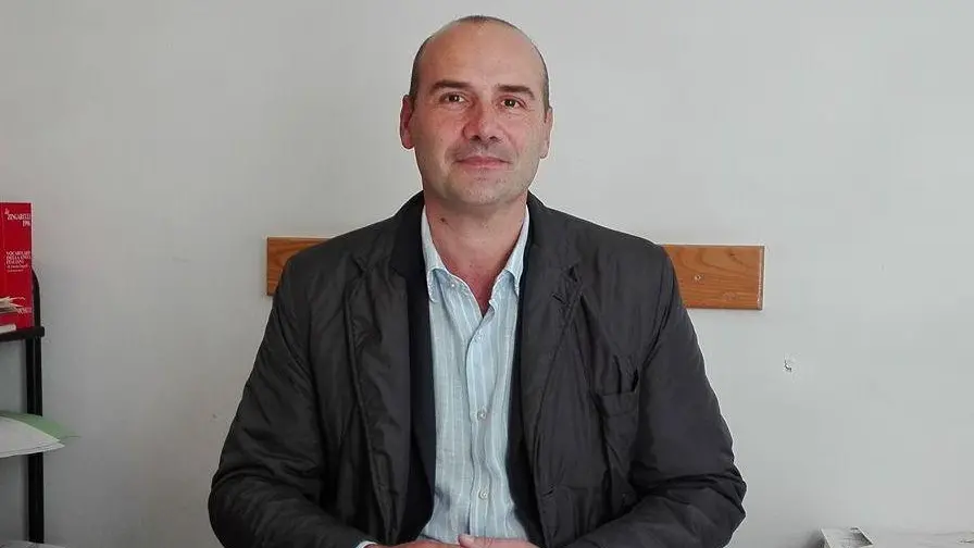 Mazzoni contro Buratti "Fa politica populista" Mazzoni contro Buratti "Fa politica populista"
