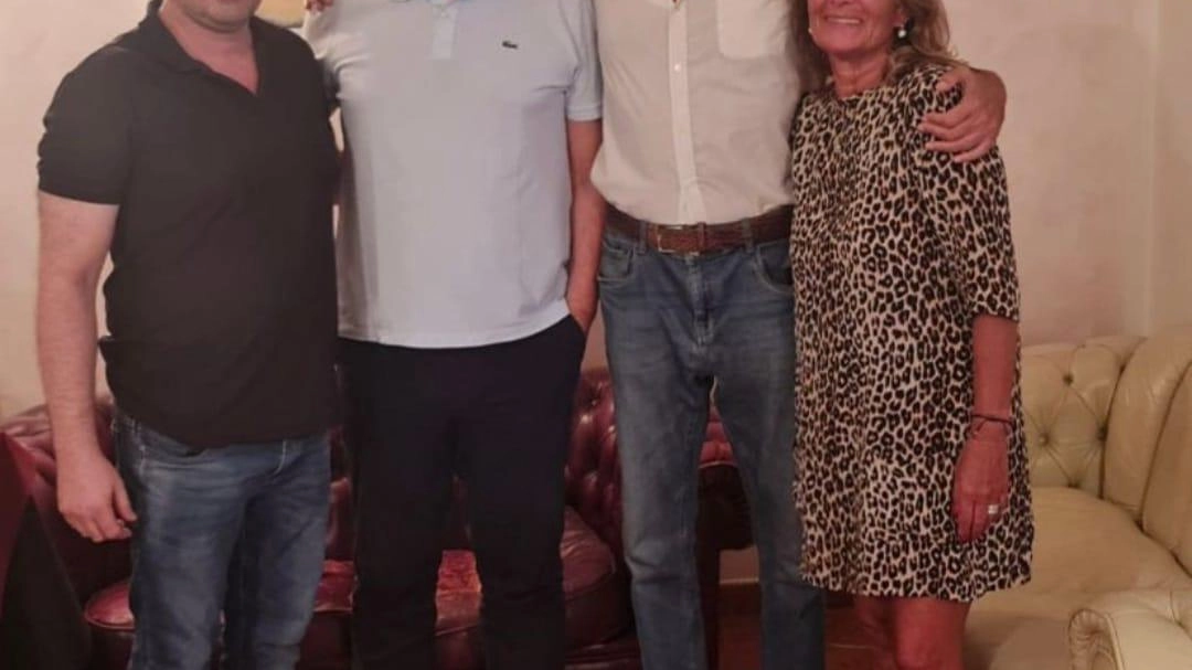 Il Comitato incontra il senatore La Pietra a Montecatini Terme
Il Comitato incontra il senatore La Pietra a Montecatini Terme