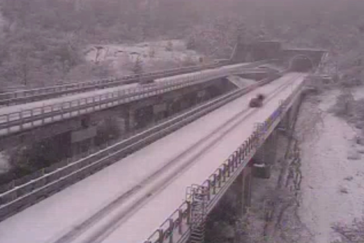 Neve sulla A1 a Firenzuola