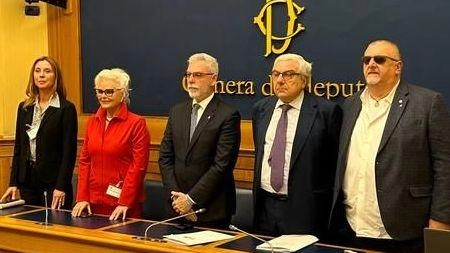 Turismo lento col pittore Catarsini. Tour a tappe nei luoghi dell’artista