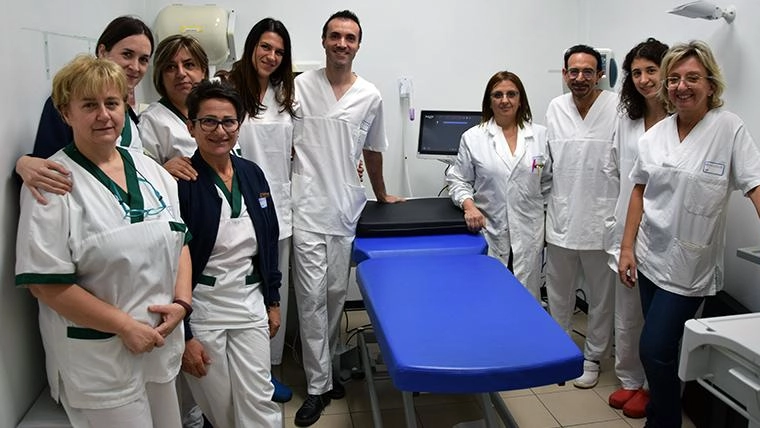 Un laser per noduli tiroidei. La terapia senza chirurgia
