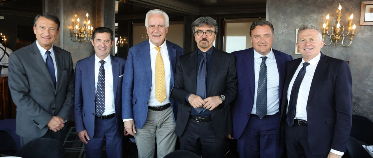immagine di sfondo 4