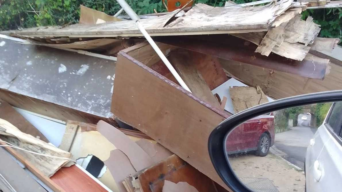 Fossone, un teatro di discariche a cielo aperto Fossone, un teatro di discariche a cielo aperto
