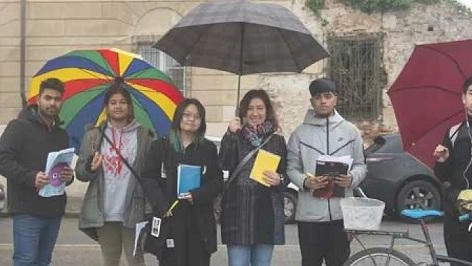 Un tour "A piccoli passi per Pisa" guidati dagli studenti stranieri