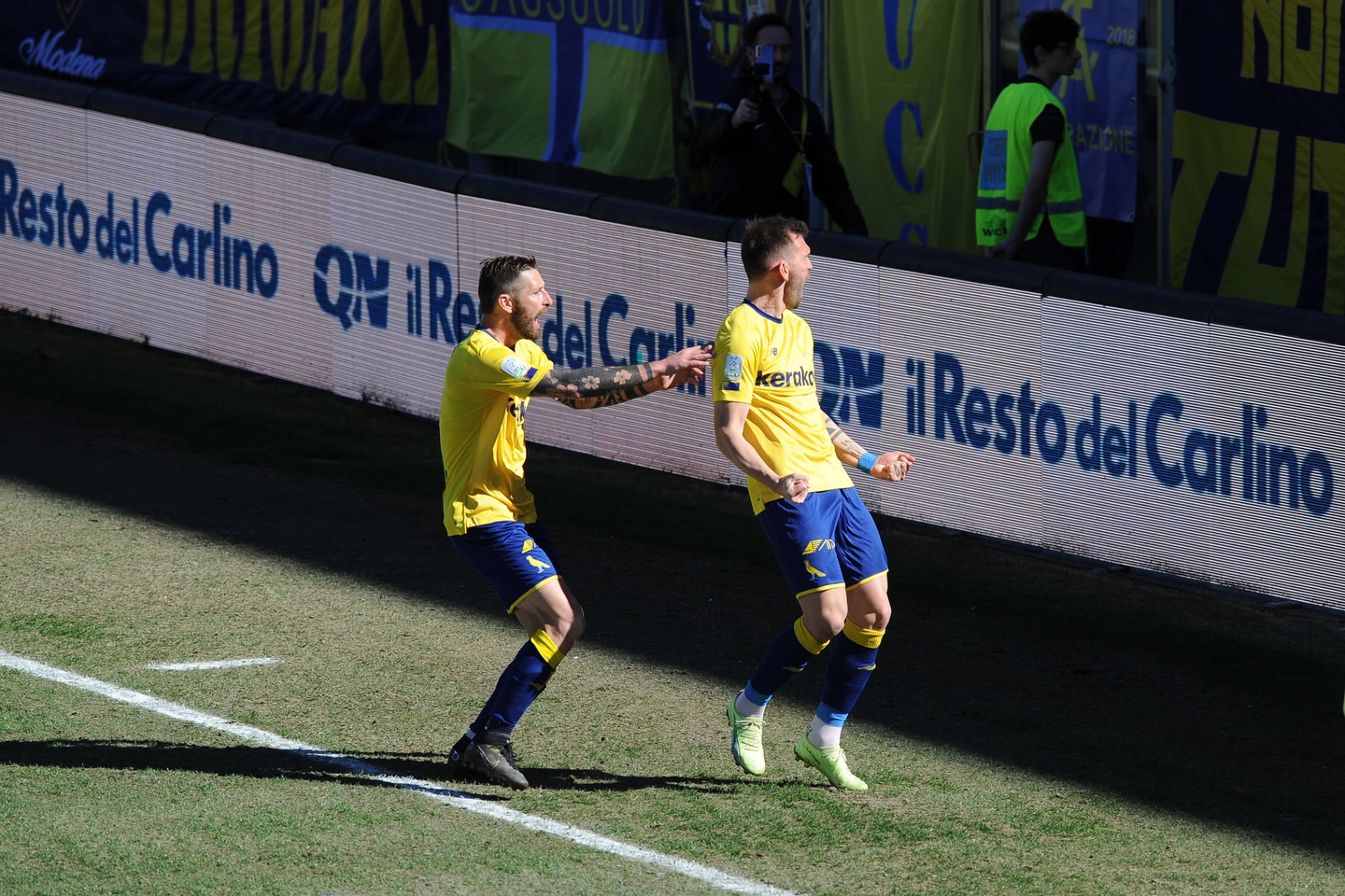 immagine di sfondo 3