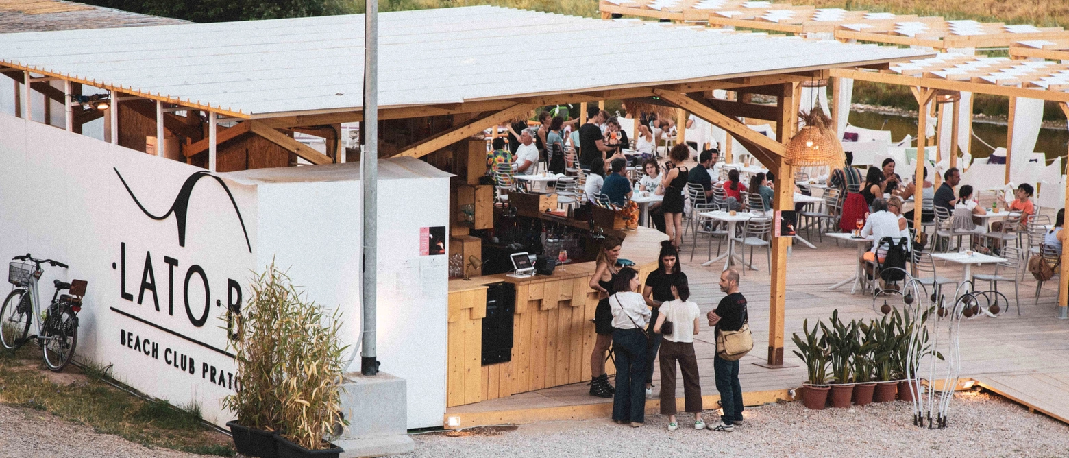 Riaprono la “spiaggia” sul Bisenzio e l’anfiteatro di Santa Lucia