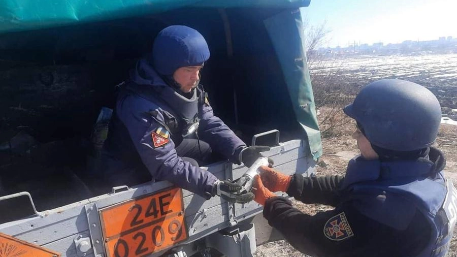 Rimozione e distruzione degli ordigni esplosivi nella regione di Kharkiv