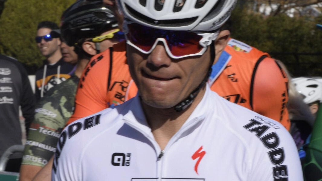 Il campione russo di mountain bike Alexey Medvedev